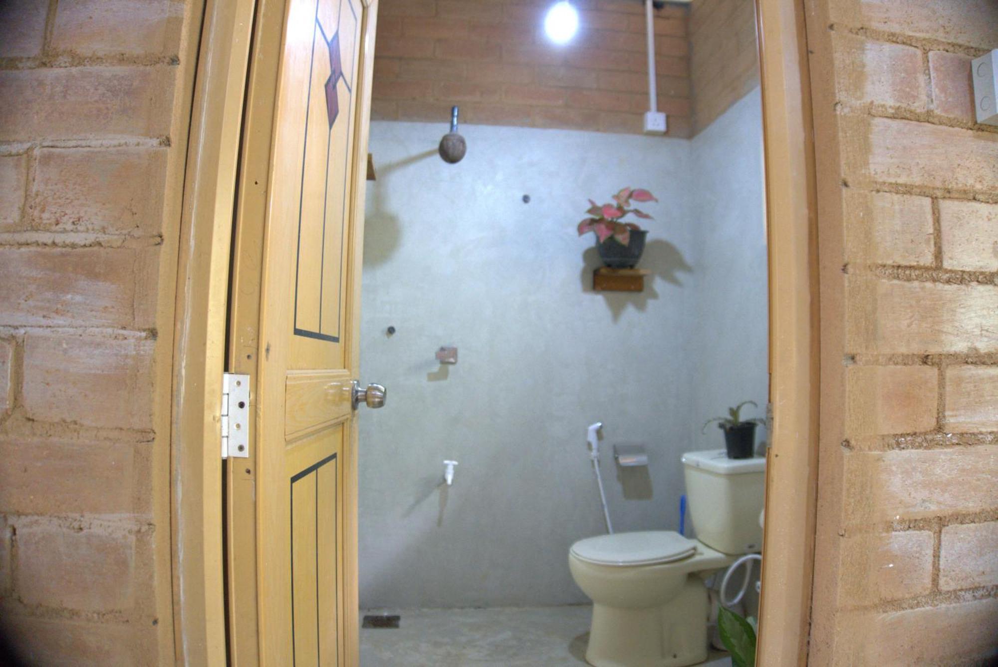 Passionfruit Homestay Матара Экстерьер фото
